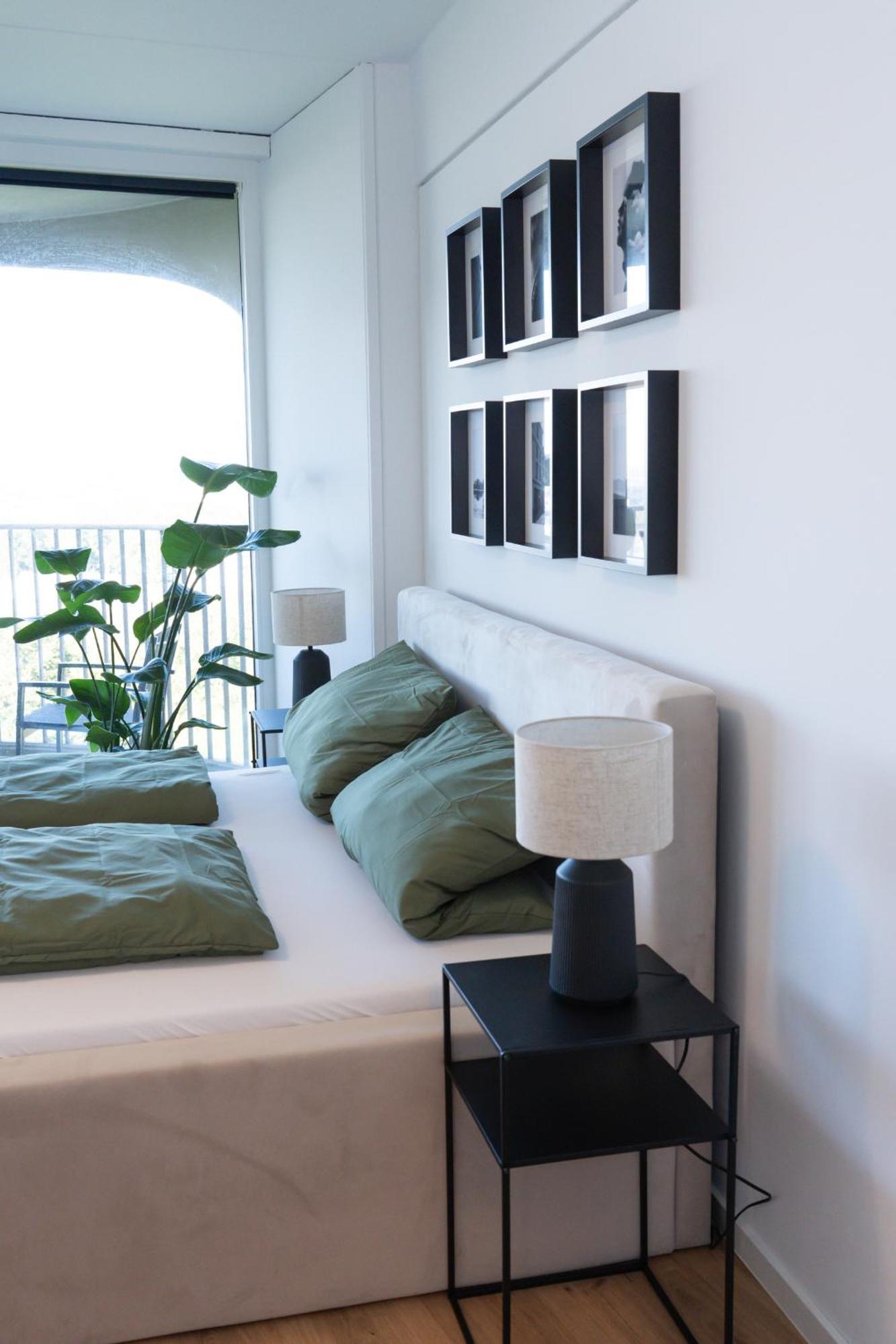 Helles Apartment Mit Tollem Blick Ueber Аугсбург Экстерьер фото