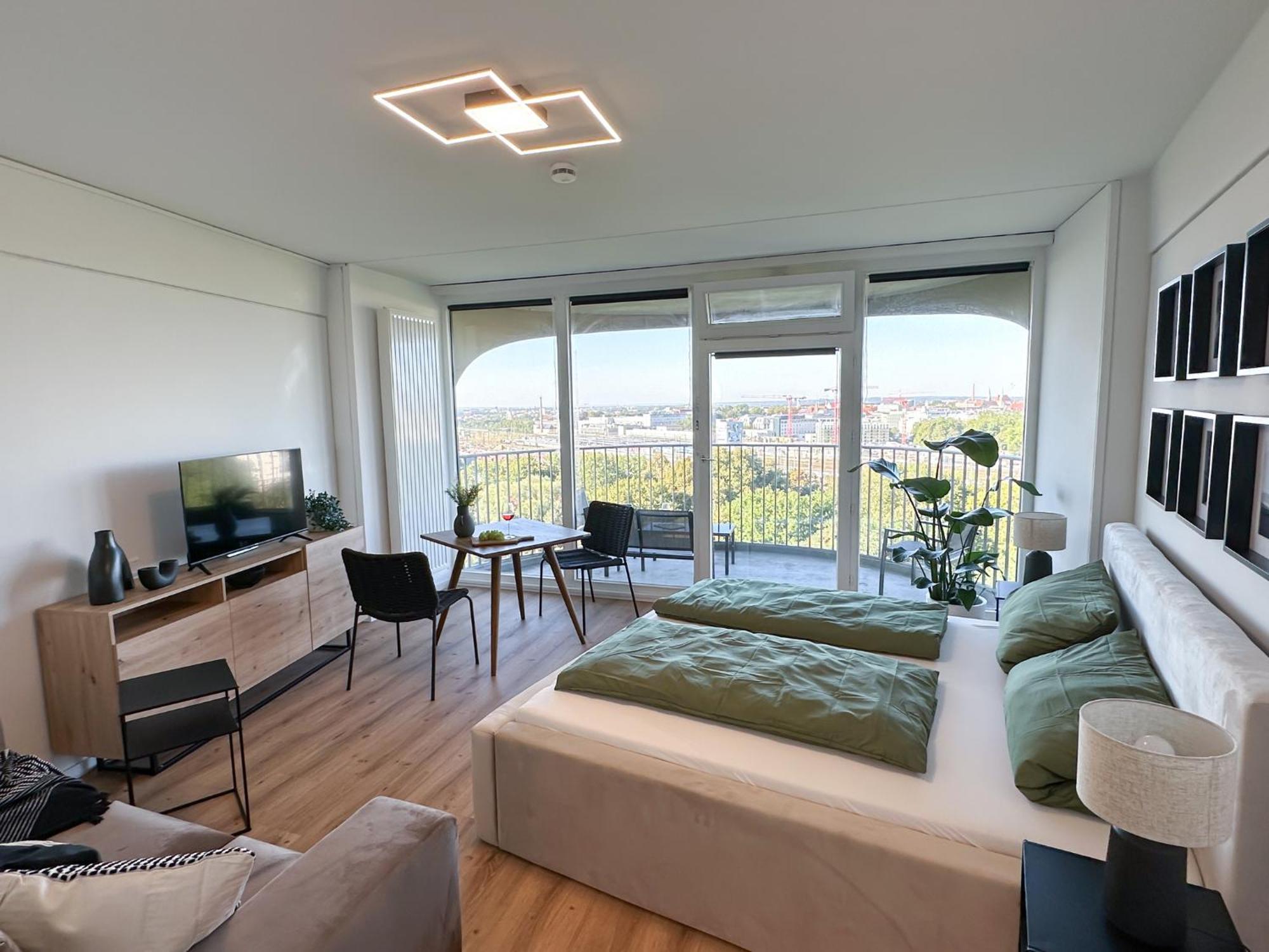 Helles Apartment Mit Tollem Blick Ueber Аугсбург Экстерьер фото
